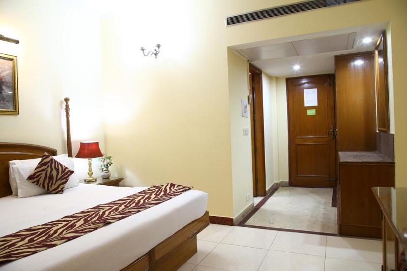 Fabhotel Marble Arch Karol Bagh Delhi  Exterior photo