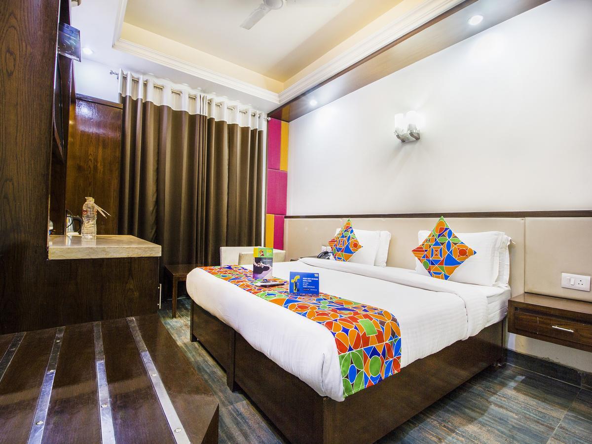Fabhotel Marble Arch Karol Bagh Delhi  Exterior photo